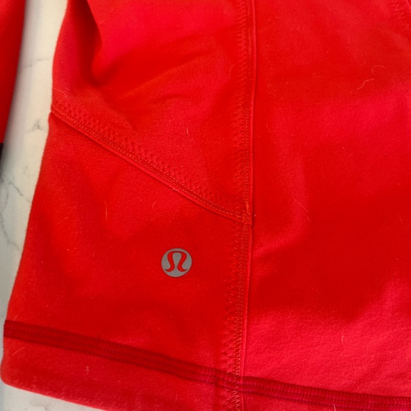 Lululemon Scuba Very good condition and not sold anymore. - Picture 5 of 5